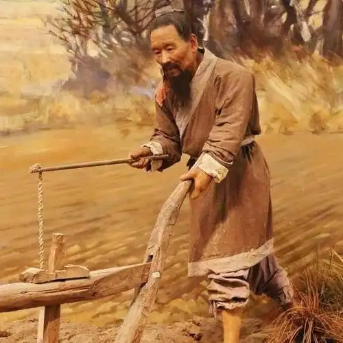 我国古代的土地确实有很多,但是,真正属于农民的耕种土地并不多,因为