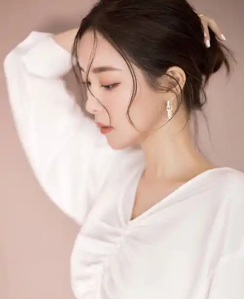 专访赵尧珂:后悔把感情私事公之于众 以后会专心搞事业_因为_冷月_工