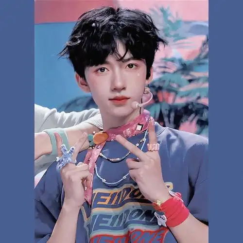 贺峻霖太可爱了