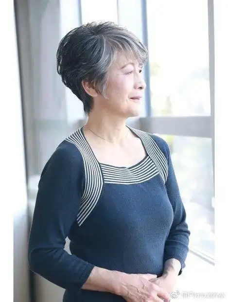 60到80岁女性,发型可以试试这三种,利落时尚很精致|发型|短发|女性