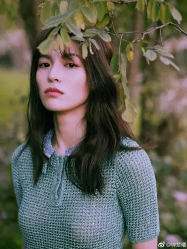 看过电影《宠爱》的观众,一定觉得女主角钟楚曦美炸天了.