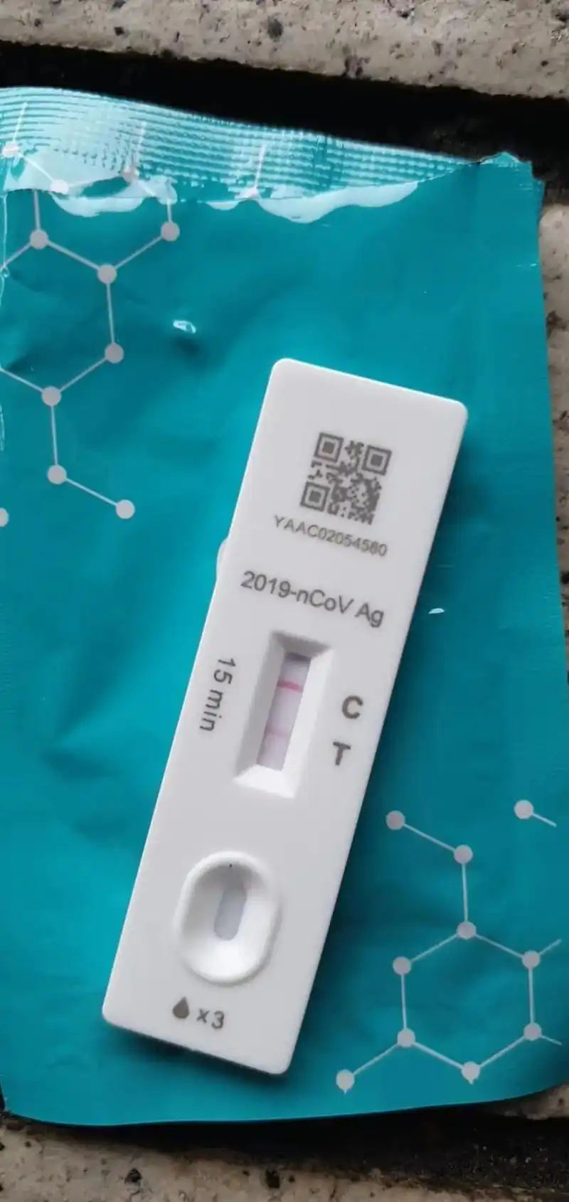 新冠干倒一家三个,我是那个天选的保姆.首先是大儿子,他们学校 - 抖音