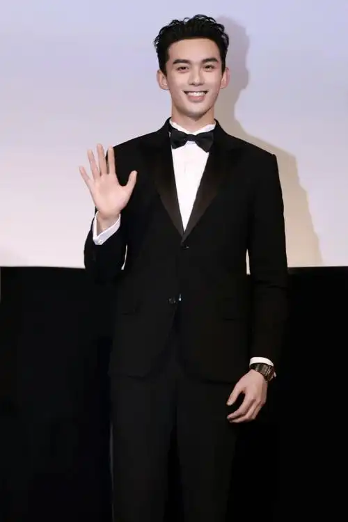 吴磊电影草木人间