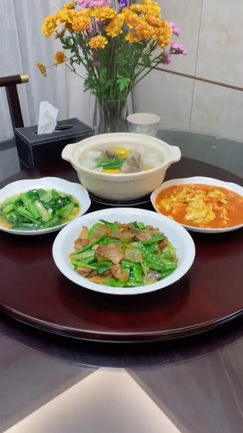 分享一周菜谱,普通家庭的晚餐,这样的粗茶淡饭你喜欢吗?