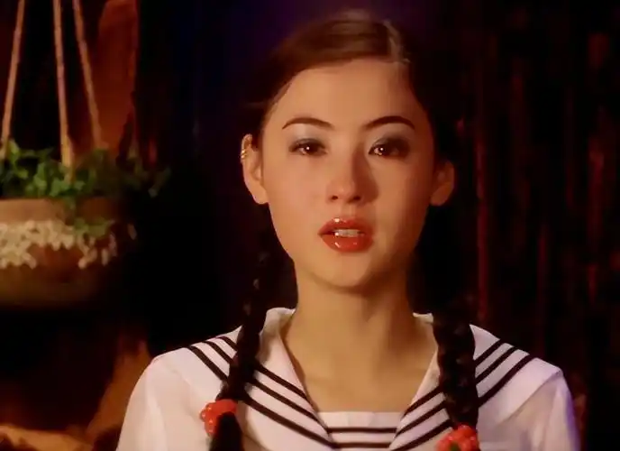 回顾如今才明白谢霆锋对张柏芝不是喜欢而是深爱