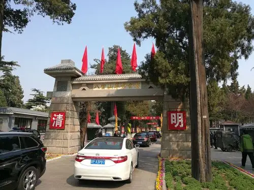 八宝山革命公墓,永远不能忘怀的地方.