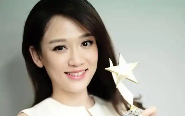 相信很多网友都知道陈乔恩,她是台湾偶像剧的女王,曾经出演过《王子变