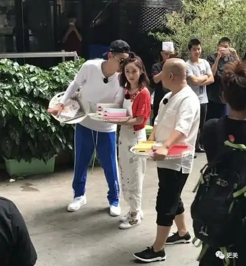 赵丽颖结婚是为了保护吴亦凡天涯实锤赵丽颖吴亦凡赵丽颖到底怎么回事