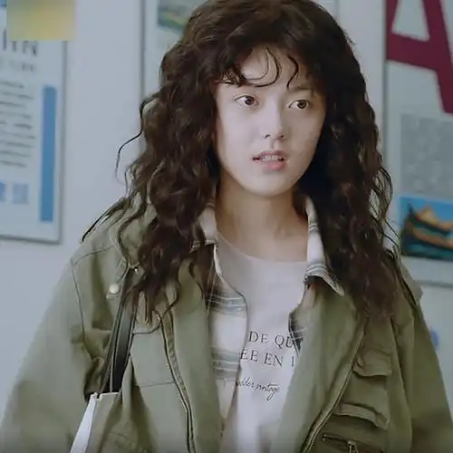 初恋那件小事夏淼淼赵今麦同款电视剧军绿色外套韩版百搭2019新款