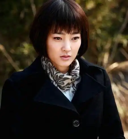 33岁女神王丽坤仍待字闺中颜值堪比少女众多豪门前往求婚被拒