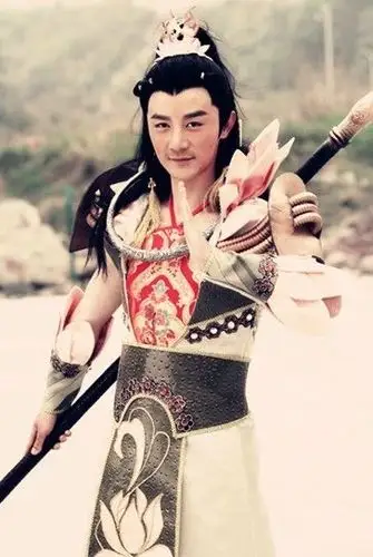 张倬闻网易娱乐4月21日报道由华策影视出品的古装神话剧《封神英雄榜