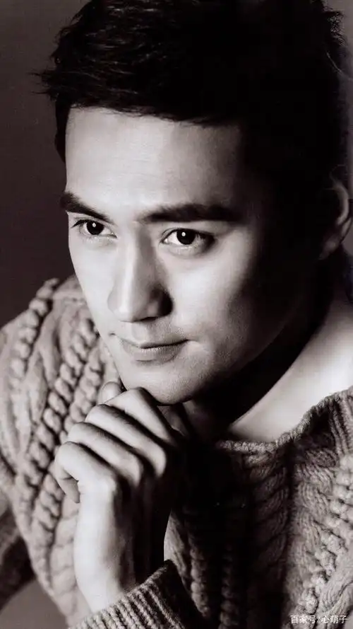 央视大戏男主沦为综艺咖 魅力型男却娶多婚妻子「袁弘」怎么了?