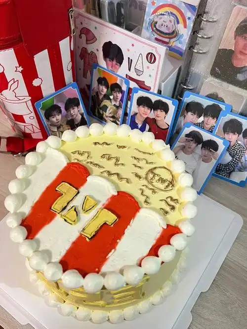 我表妹喜欢的是97时代少年团为了满足她的追星愿望于是在她生日的