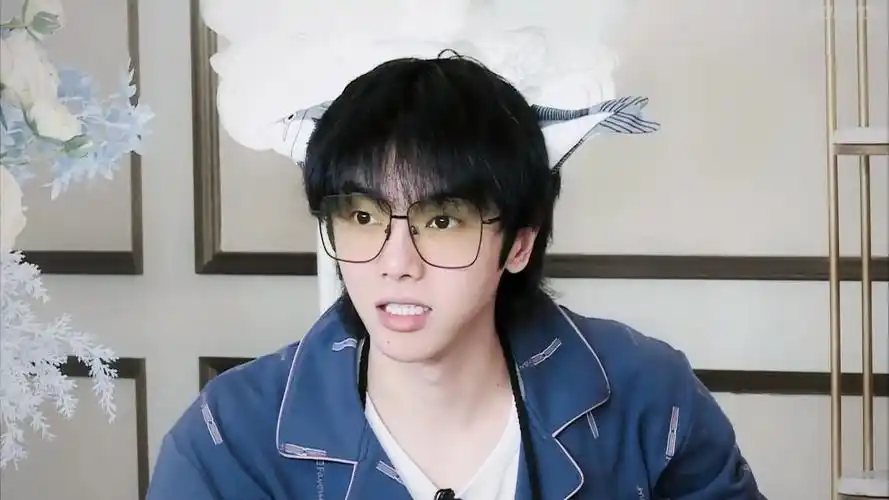 华晨宇壁纸:花式魅力火力全开,与生俱来的魅力无法抵挡 - 知乎