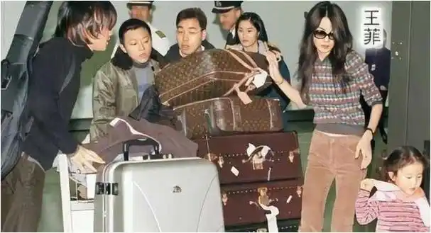 歌坛天后王菲的精彩人生以及她的缤纷情史这些你听过多少