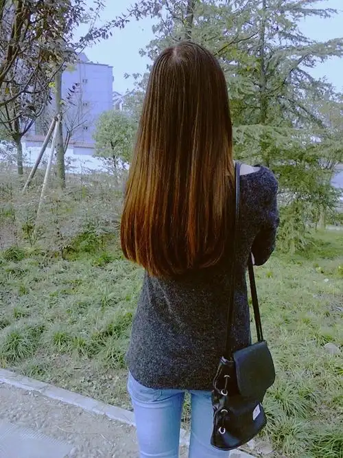 谁有女孩子背影的头像