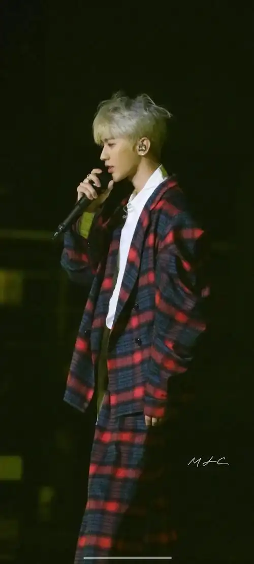 眯咪的舞台#蔡徐坤ins#|#蔡徐坤