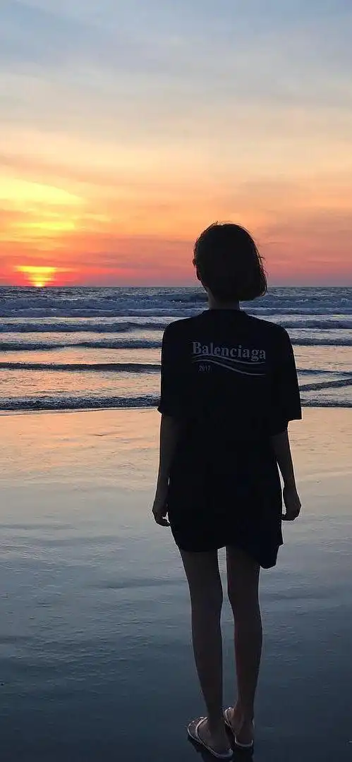 姜泰莉韩国超人气美女高清全面屏手机壁纸