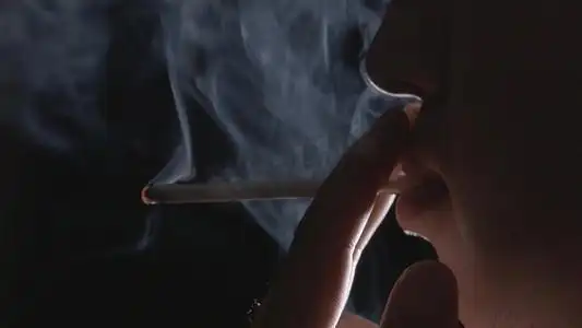 吸烟有害摄影图片-吸烟有害摄影作品-千库网