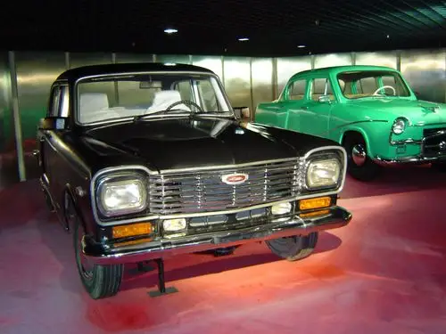 上海汽车业永恒骄傲:"上海牌"轿车老上海牌轿车 -老爷车