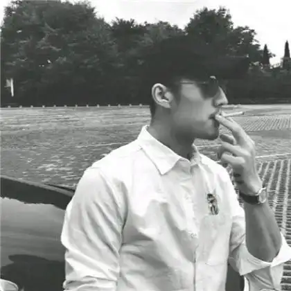 成熟魅力男人微信头像图片