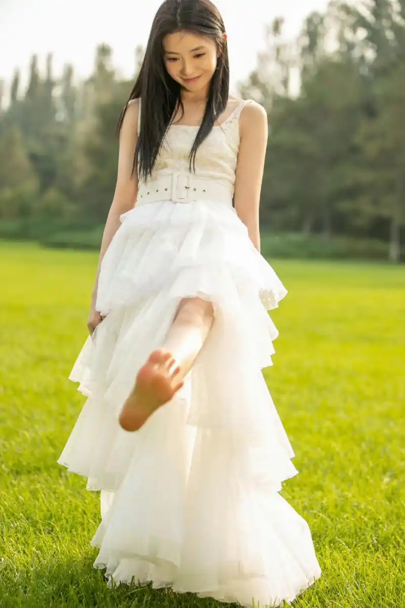 刘浩存 美jio  光脚丫[爱你]