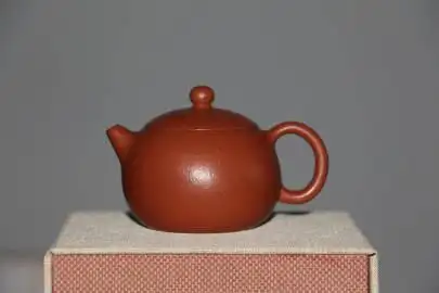 紫砂艺人周丽萍