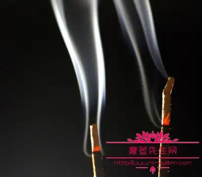 一把香烧香怎么看香火凶吉烧香时香从中间烧断了暗示什么