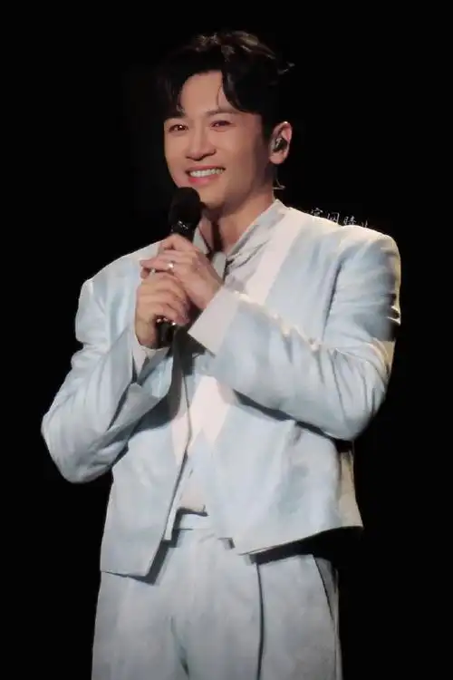 苏有朋超话#苏有朋在多重宇宙中遇见你演唱会#『2023.12.