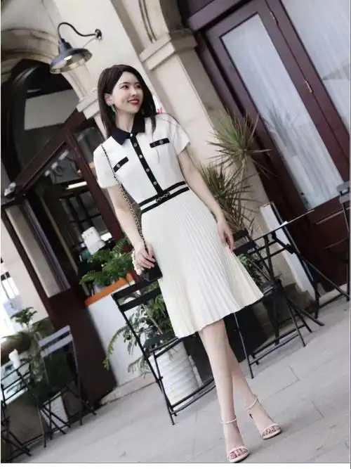 连衣裙搭配什么鞋(小香风白色连衣裙搭配什么鞋)-图22