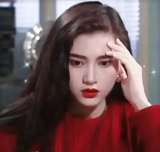 原创港风壁纸头像李嘉欣虽然美得惊人然而洪欣气质绝对更胜一筹