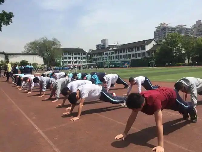 停考不停学上城各中学体育课呈现别样风采