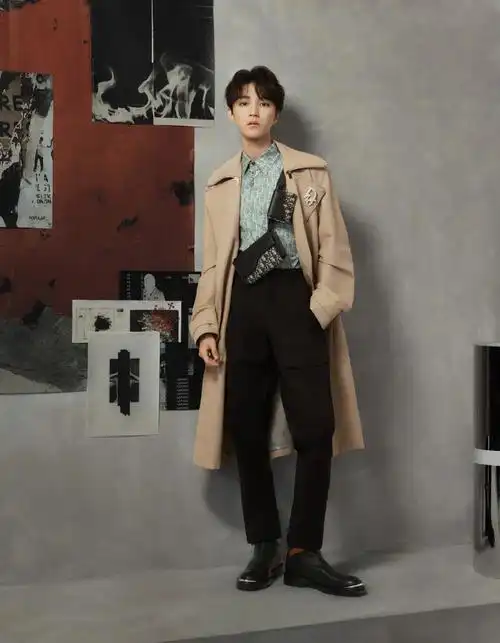 王俊凯冬季男装大片写真图片