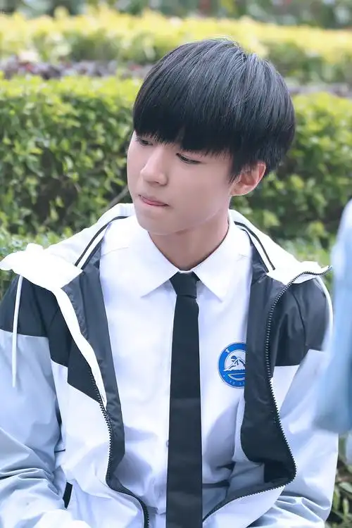 王俊凯# 160330 超少年密码拍摄 高清9p