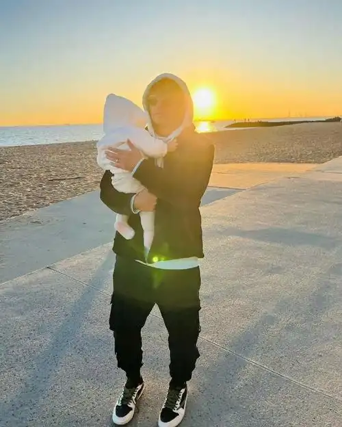 周杰伦更新ins回应##没有周氏幽默的朋友们请别来我的地盘