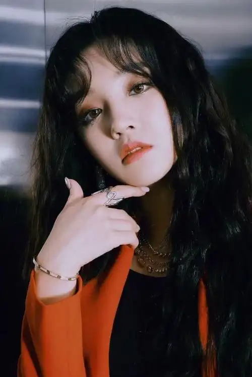 宋雨琦高清淡雅写真楚楚动人