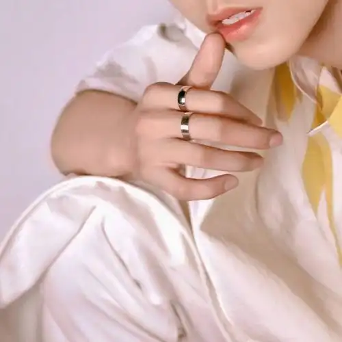 手控党的福利又来了请查收王俊凯的帅手指