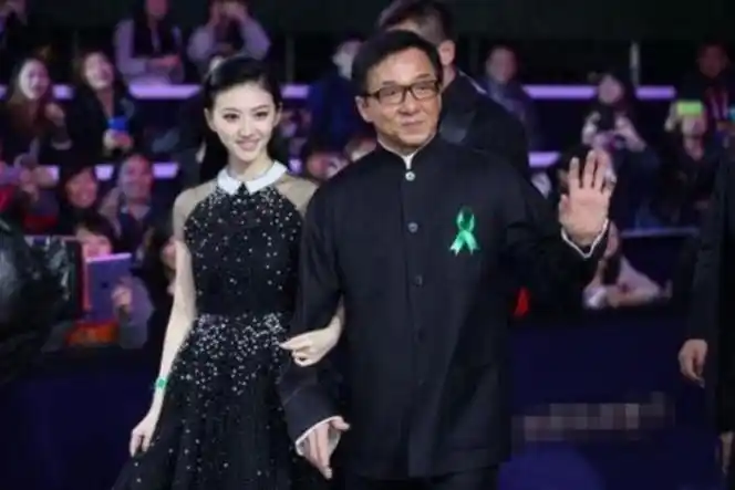 景甜的家世背景到底有多强大身后大佬是谁