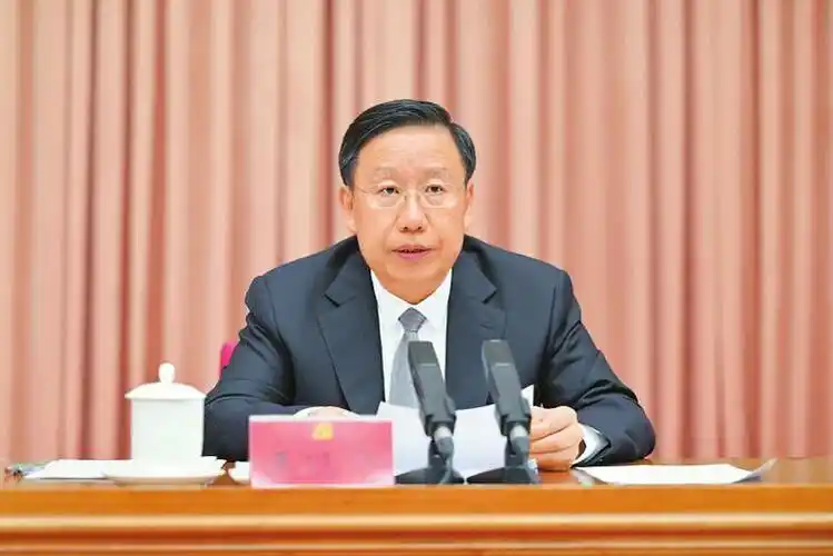 中共四川省委十二届三次全会举行全会由省委常委会主持省委书记王晓晖