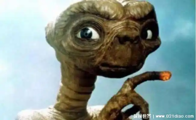 1,美国发现外星人尸体图片世界上传出最多外星人信息的国家就是美国了