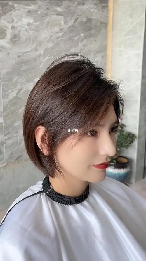 韩式减龄挂耳短发 初恋短发推荐适合圆脸