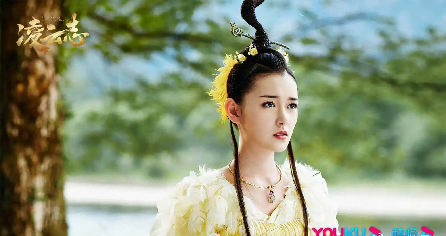 蒋依依太让人心动了,这个造型完全美到了我的心上呢,真心期待这部剧啊