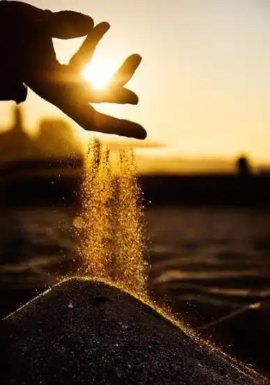 与世无争看淡一切图片