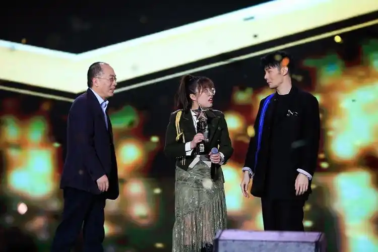 2019《中国好声音》鸟巢巅峰之夜落幕,邢晗铭获年度总冠军