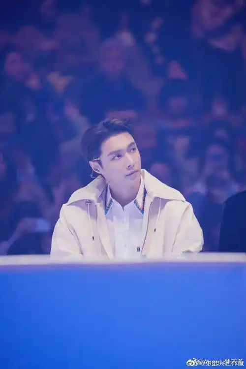 梦不落雨林##张艺兴梦不落雨林