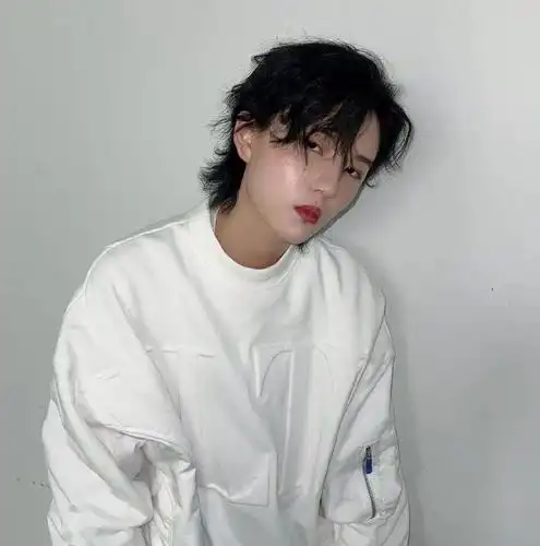 微信头像陆柯燃