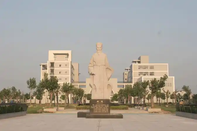 湖州师范学院求真学院校园照片95864