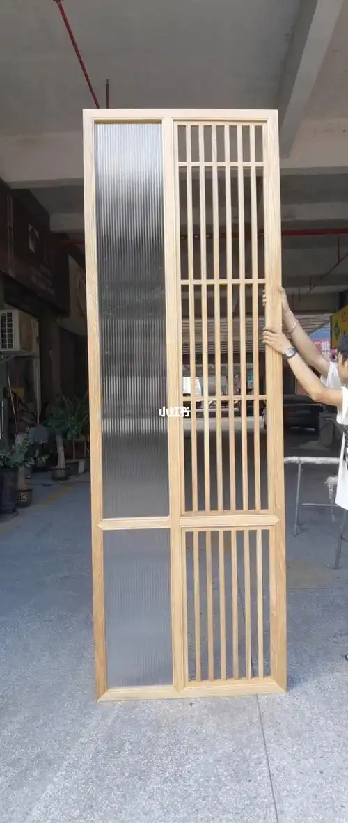 白蜡木长虹玻璃定制