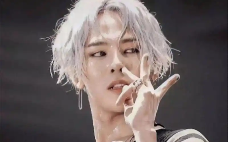 我说谁能拒绝白发的权志龙啊