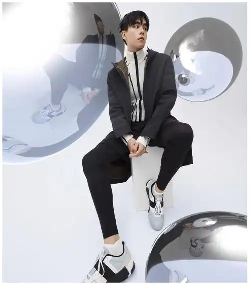 胡一天登时尚杂志运动少年vs暗黑男人反差感让人爱